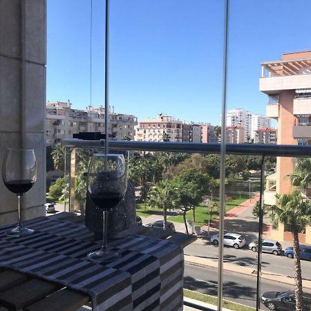 Apartamento Paseo Maritimo Antonio Banderas Daire Málaga Dış mekan fotoğraf